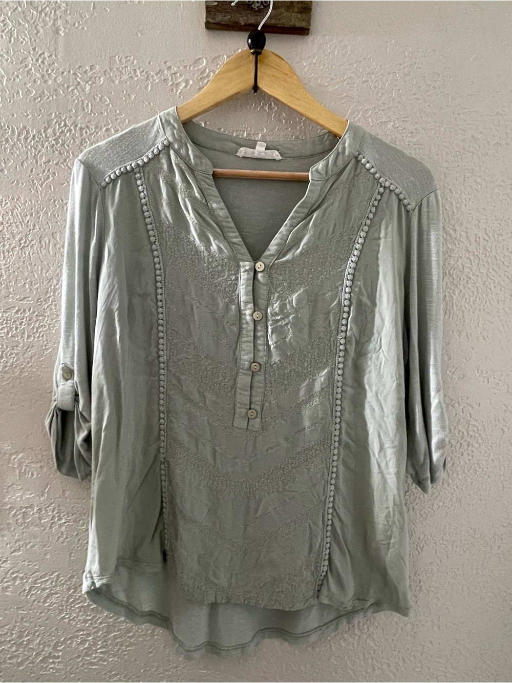 Workshop Republic Clothing Women’s Sage Green Embroidered Henley Blouse Small